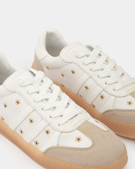 Tenis Blancos con bordado floral