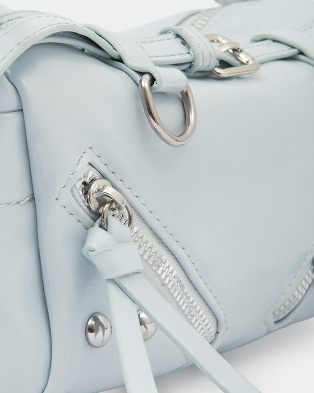 Bolso bandolera con cierre con detalles decorativos