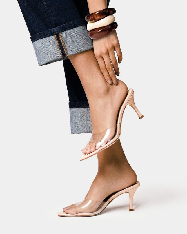 Sandalia mule de tacón medio con transparencias