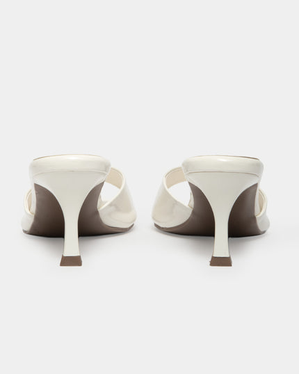 Sandalia mule de tacon bajo