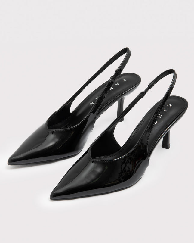 Stilettos en charol negro de tacón medio
