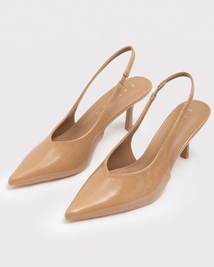 Stilettos Camel en charol  de tacón medio