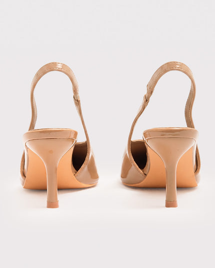 Stilettos Camel en charol  de tacón medio