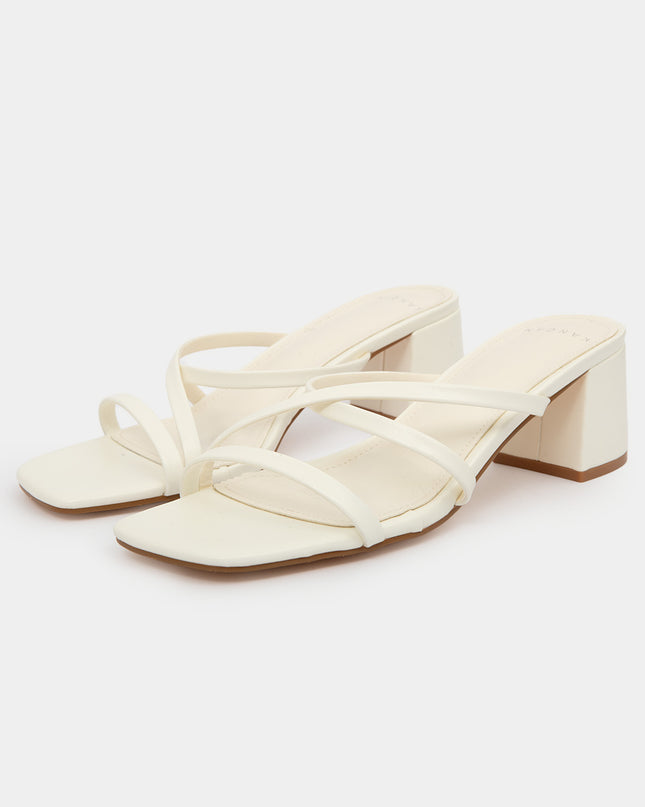 Sandalias Tacón Medio Tiras Natural — KanCan