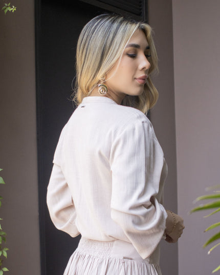 Blusa camel manga larga