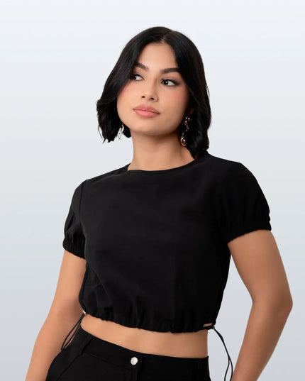 Blusa crop negra