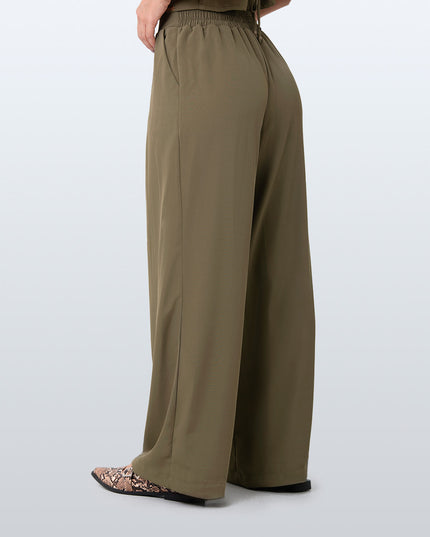Conjunto verde militar