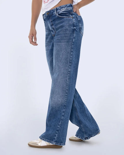 Jean straight tiro alto oscuro