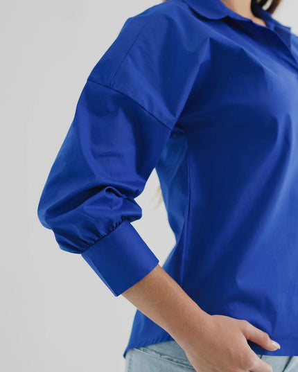 Camisa azul rey