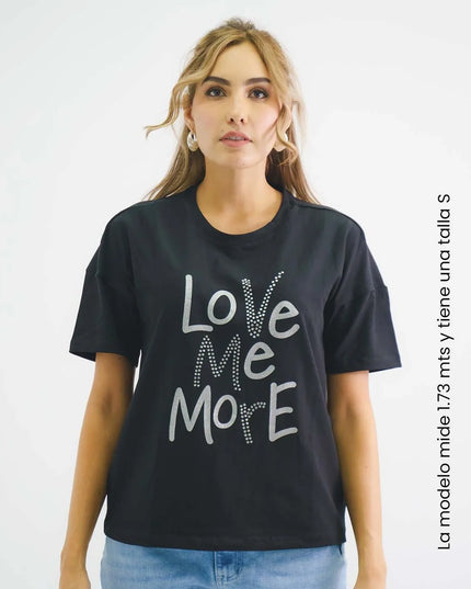 Camiseta negra cuello redondo